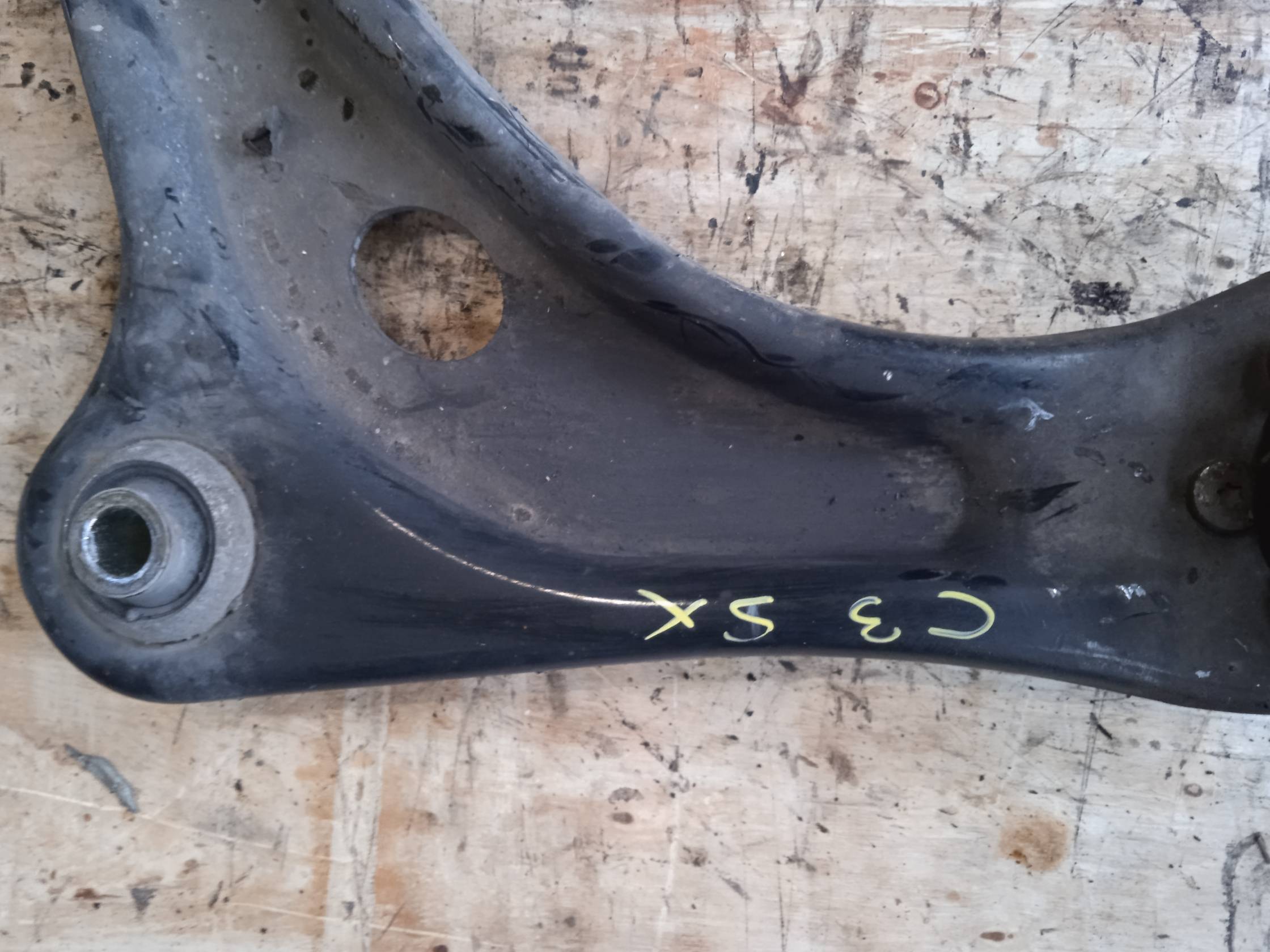 Braccio oscillante sosp. ant. sx.